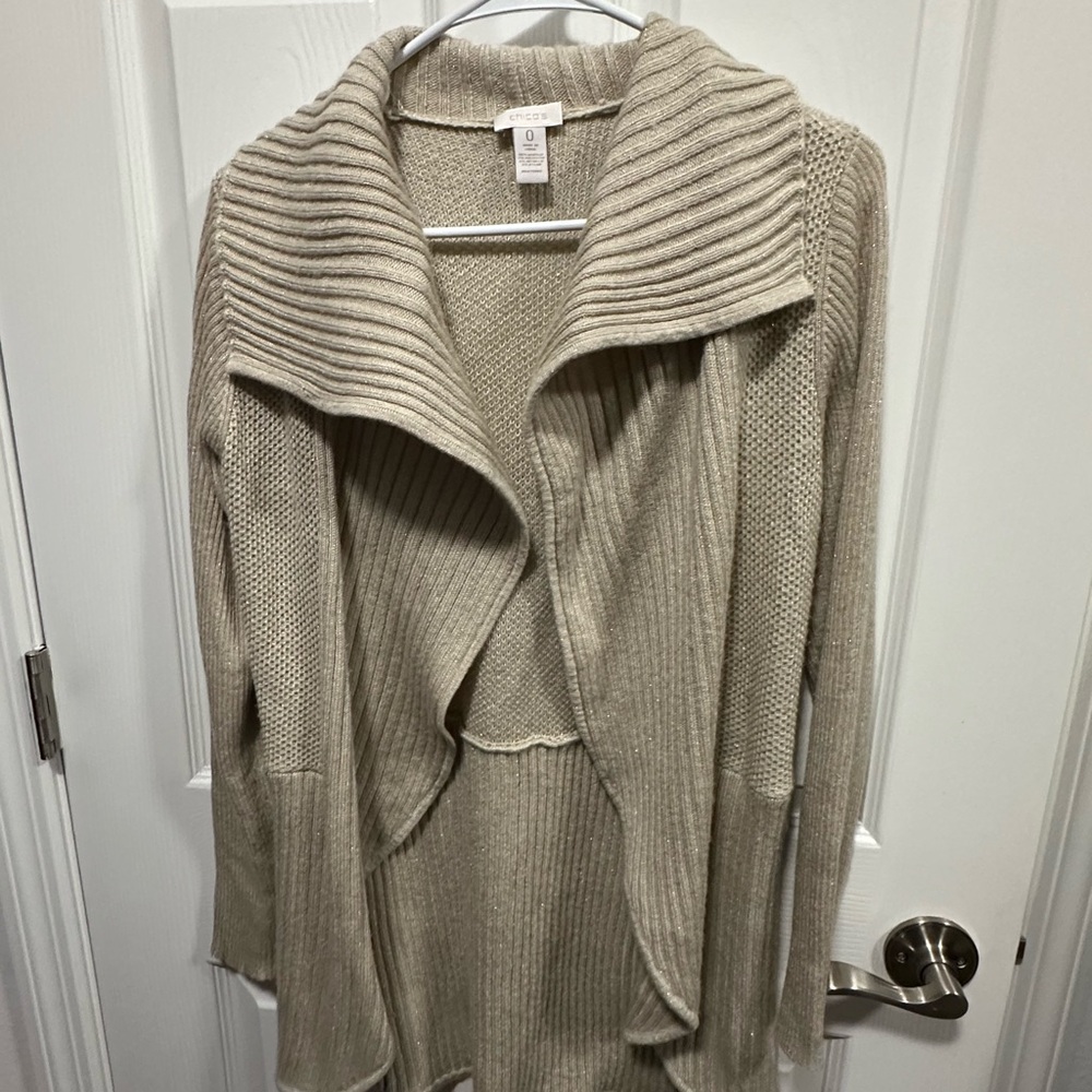 Chico's Elegant Cream / Gold Ribbed Cardigan